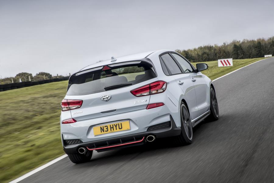  Hyundai i30 N (PD) 2017 года  (UK) (фото 19 из 40)